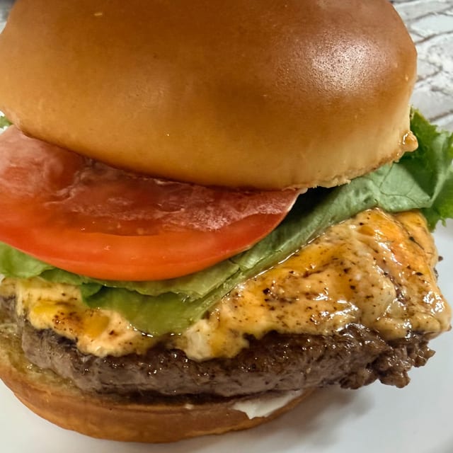 Pimento Cheeseburger.